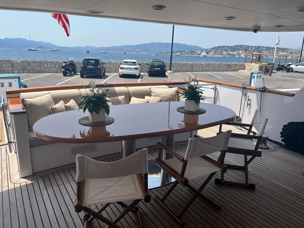 Yachts charter Navali Rossato 130